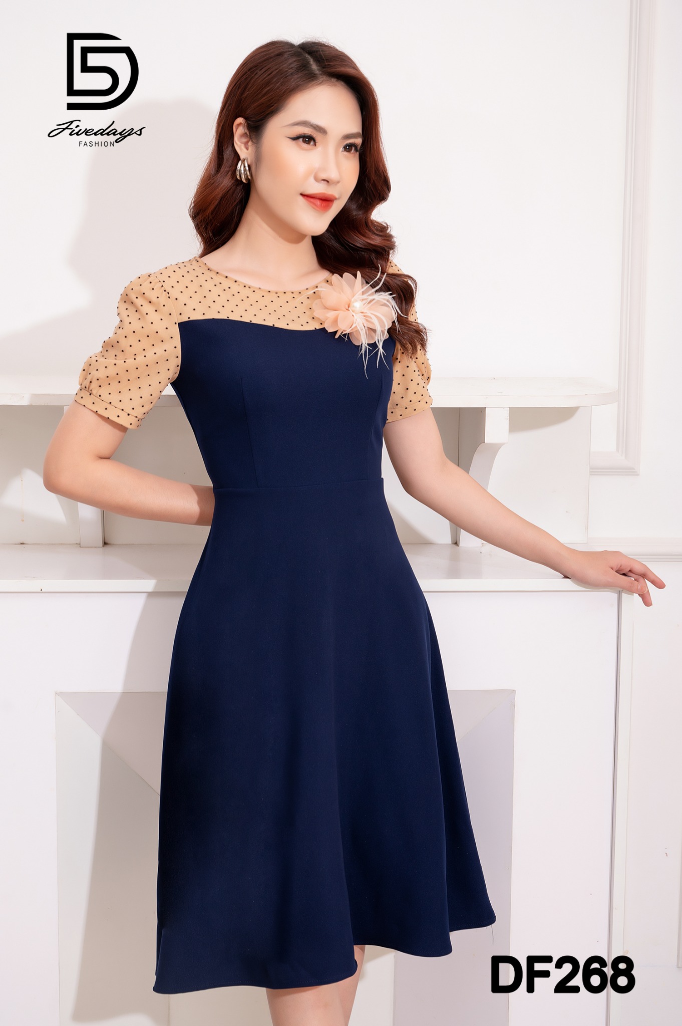 Đầm xoè phối ngực tay chấm bi FIVEDAYS