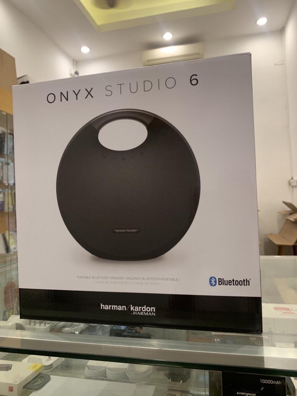 Loa Bluetooth Harman Kardon Onyx Studio 6
