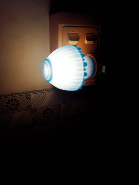 Đèn ngủ cây dù, đui đèn công tắc E12, bóng cana led