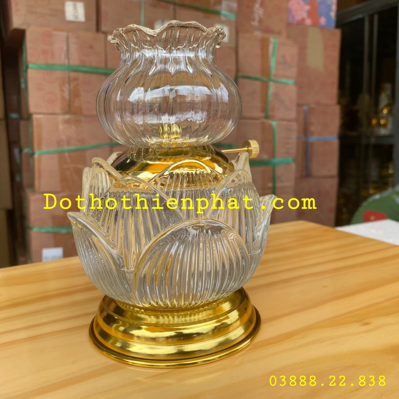 Đèn thờ pha lê đốt dầu lưu ly cát tường mẫu mới