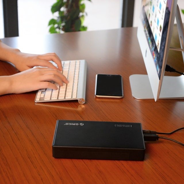 Orico 3588US3  Vỏ đựng ổ cứng HDD box 3.5 USB 3.0 (Đen)