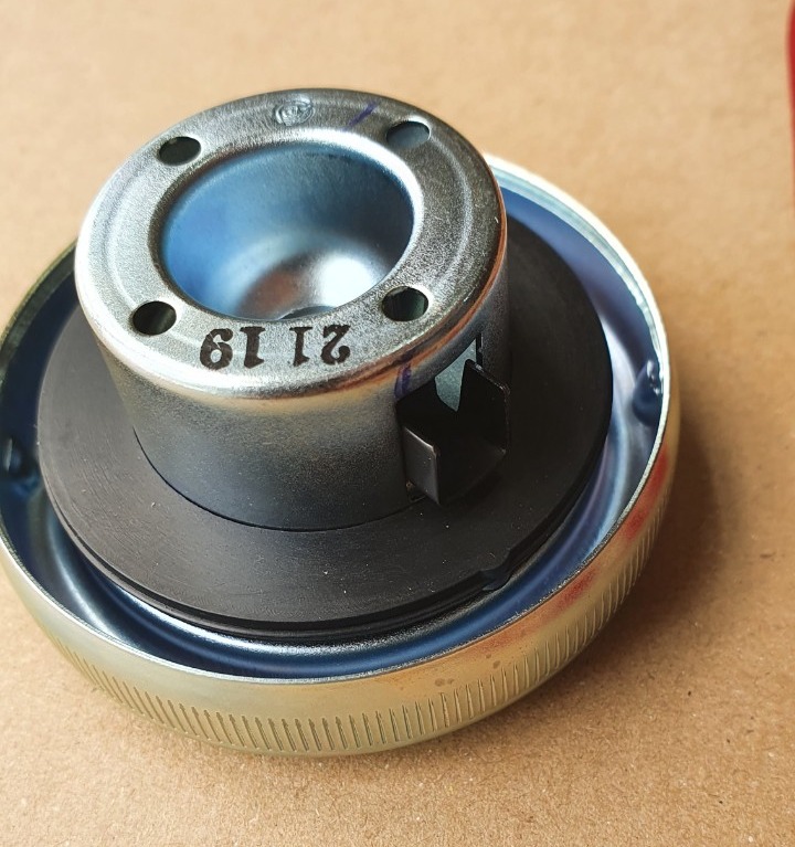 [HCM]NẮP BÌNH XĂNG XE HONDA