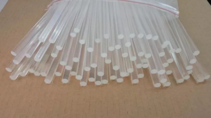Keo nến silicon nhỏ trong suốt. (Combo 50 thanh)
