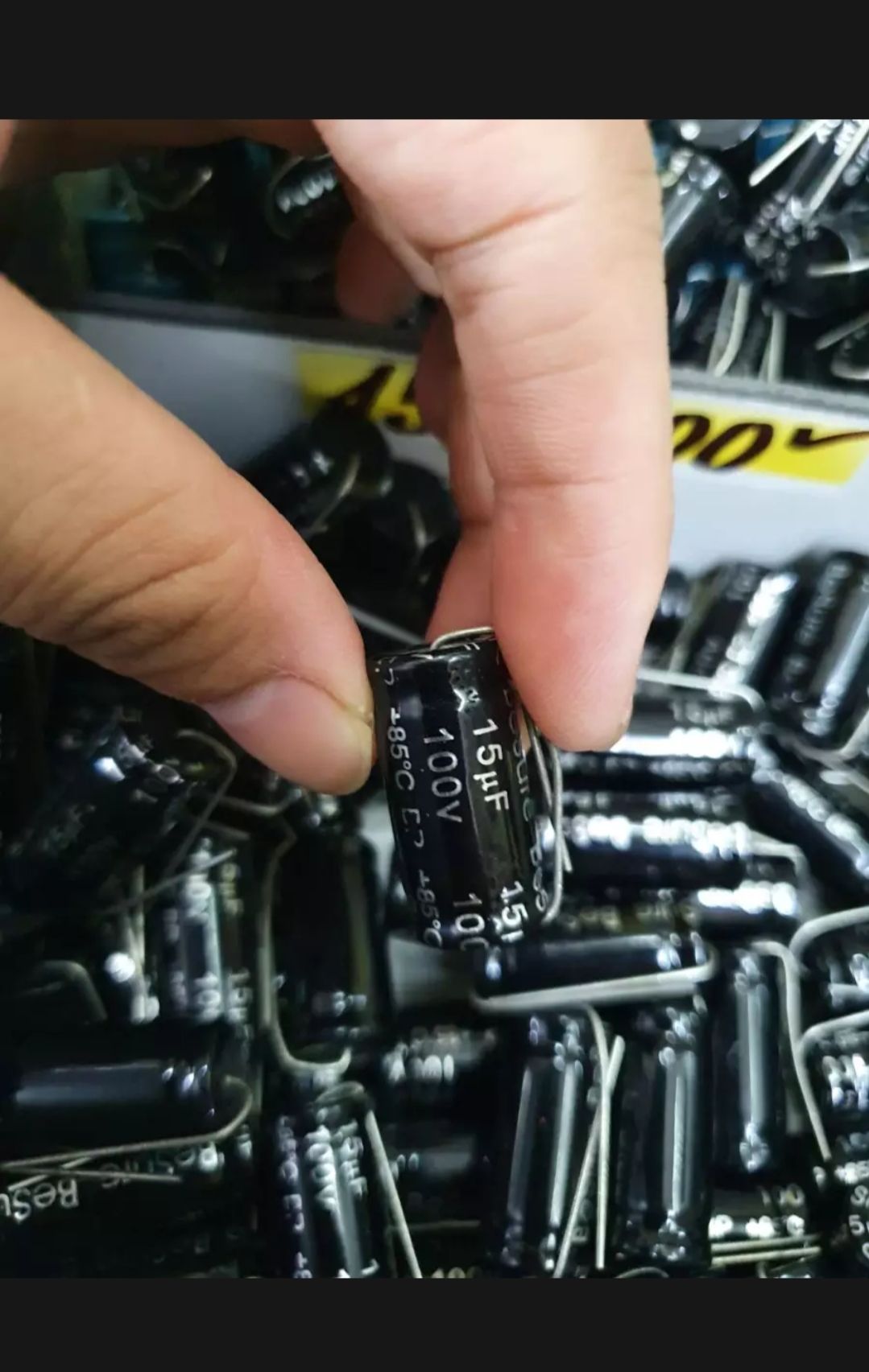 10 Tụ loa 2 đầu 15uf 100v