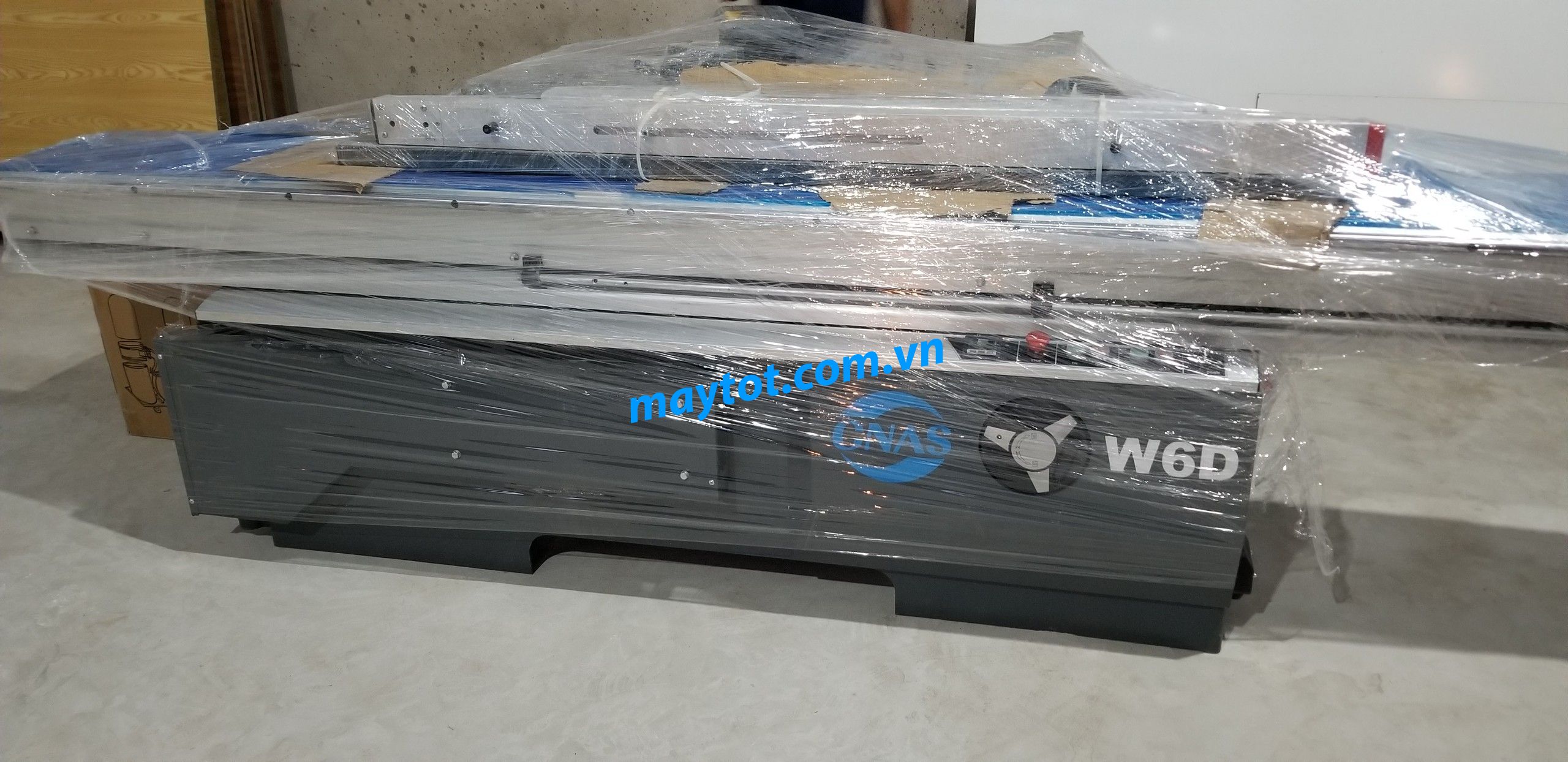 [Ho Chi Minh] w7d sliding table circular saw