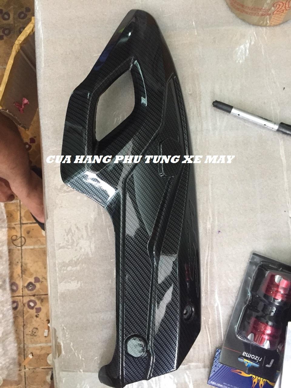 Ốp pô SH 2017 - 2019 cacbon