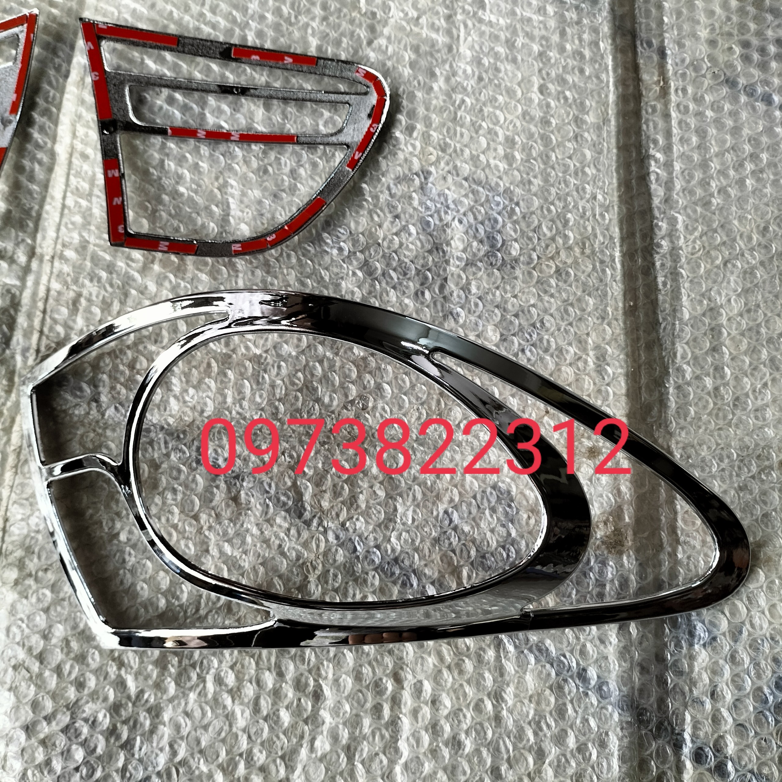 Ốp đèn hậu Avante ( Ốp trang trí, Giá 1 Bộ )