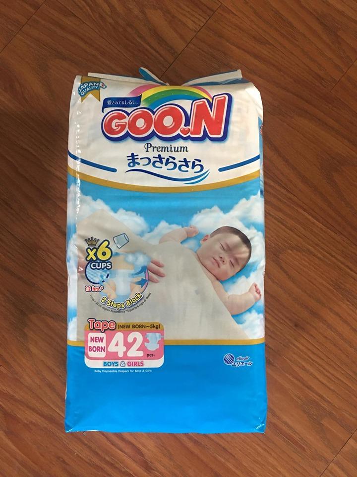 Tã dán sơ sinh Goon NB42