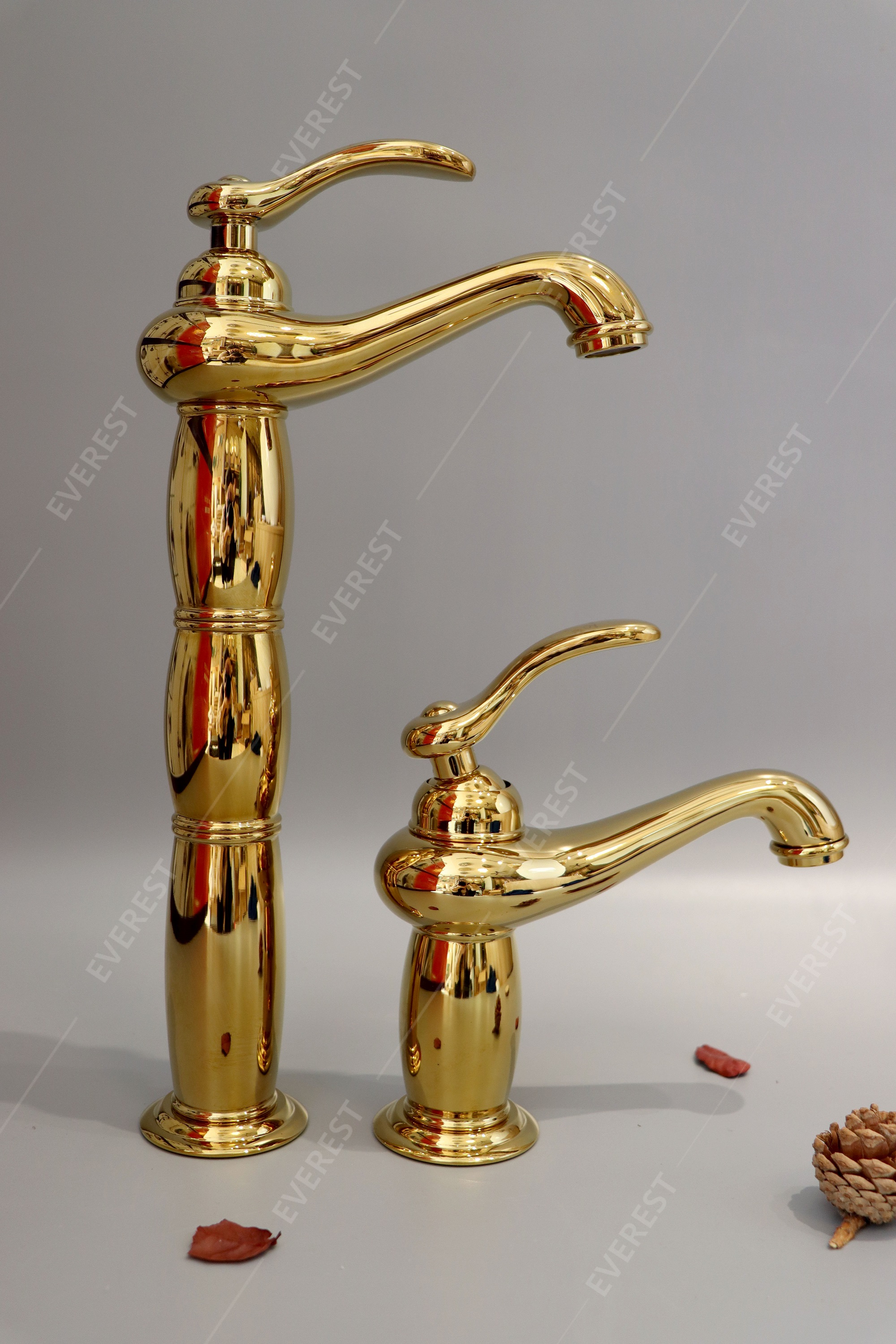 Vòi lavabo vàng 20cm cao cấp