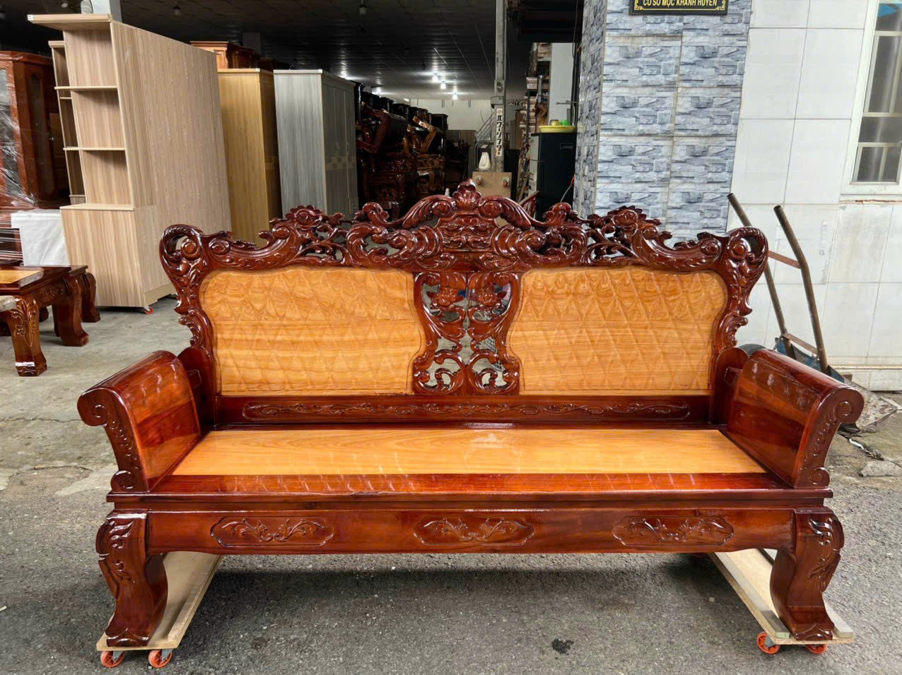 Bộ salon hoàng gia gỗ tràm mặt gõ (FREESHIP )