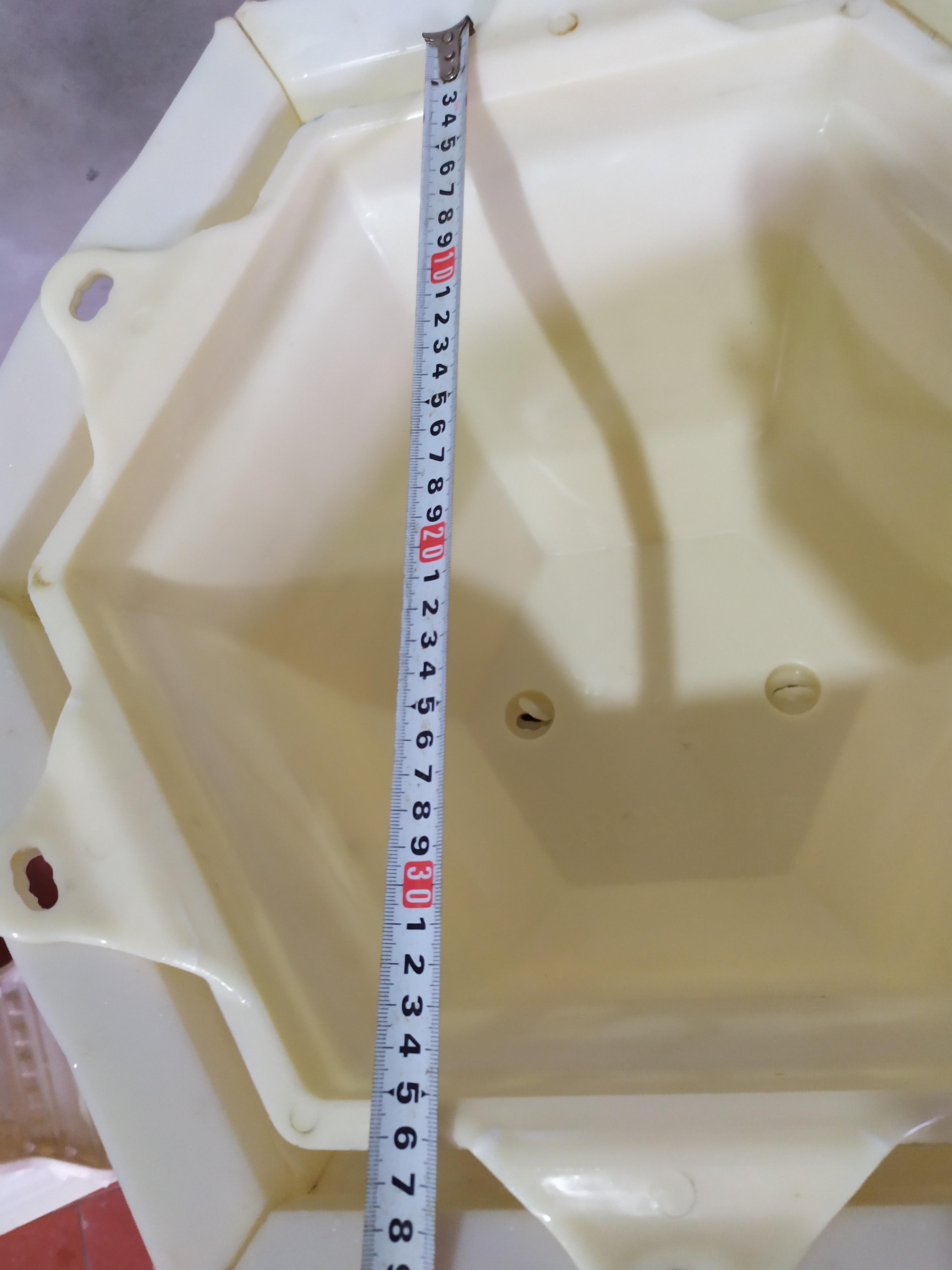 Khuôn chậu lục giác rộng 38cm