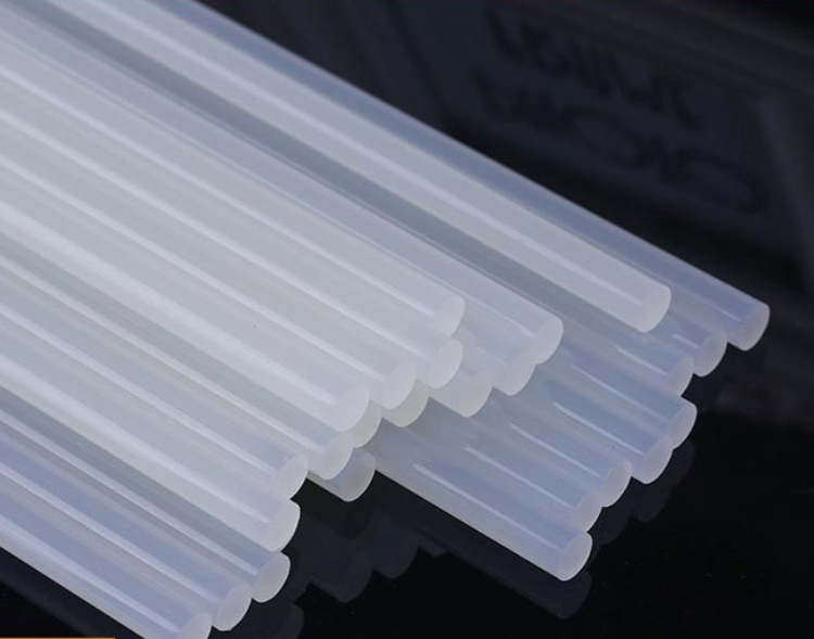 Keo nến nhỏ 7mm dài 25cm (100 Cây tặng 2 cây )