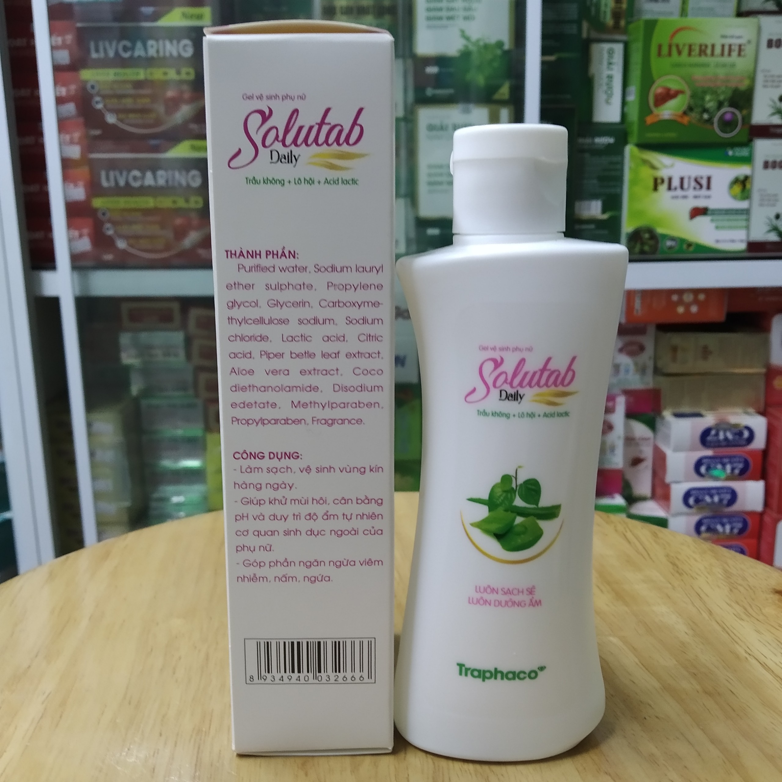Gel vệ sinh phụ nữ Solutab Daily chai 100ml