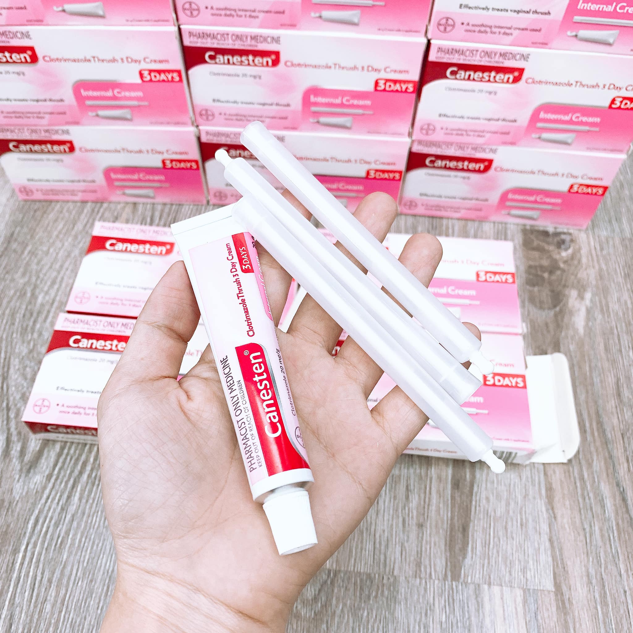 Kem Đặt Phụ Khoa Canesten 6 Day 10mg
