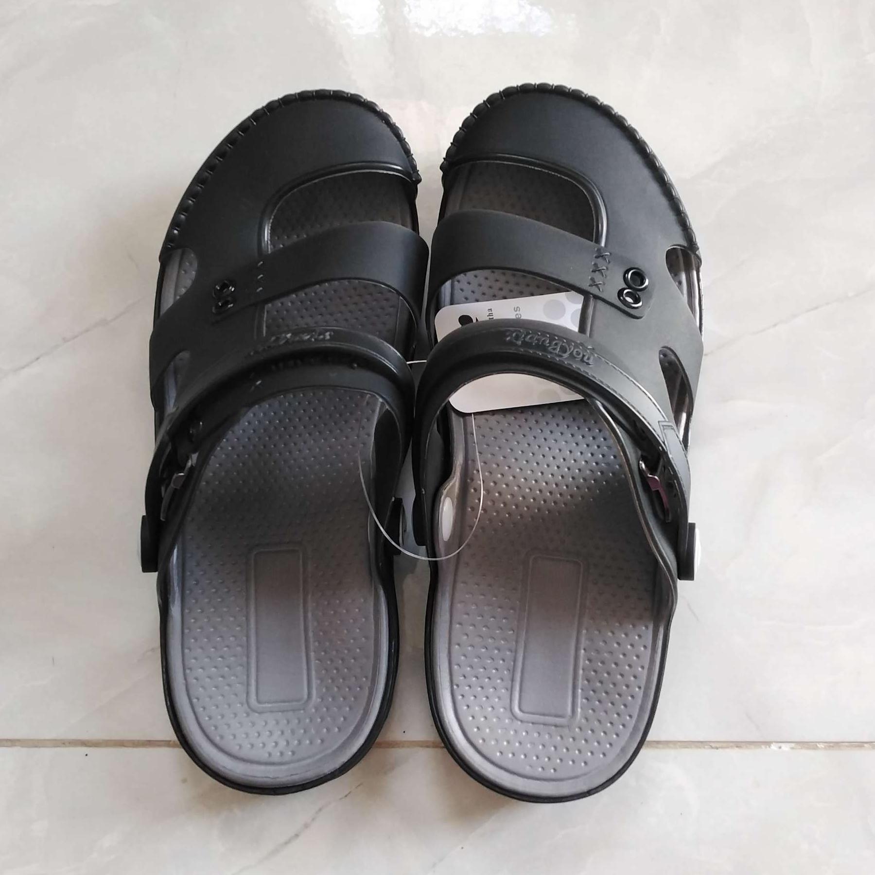 [HCM]Giày Nhựa Nam Mới