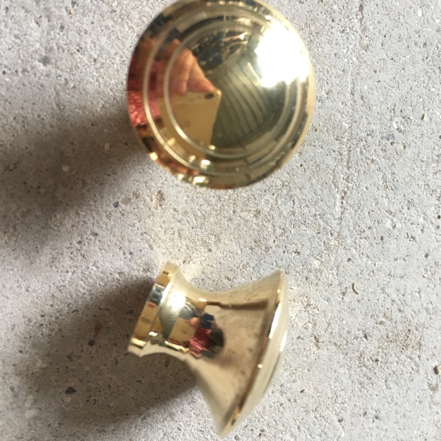 NÚM TỦ ĐỒNG ĐẶC TAY NÚM TỦ SỈ 2 chiếc kèm vít