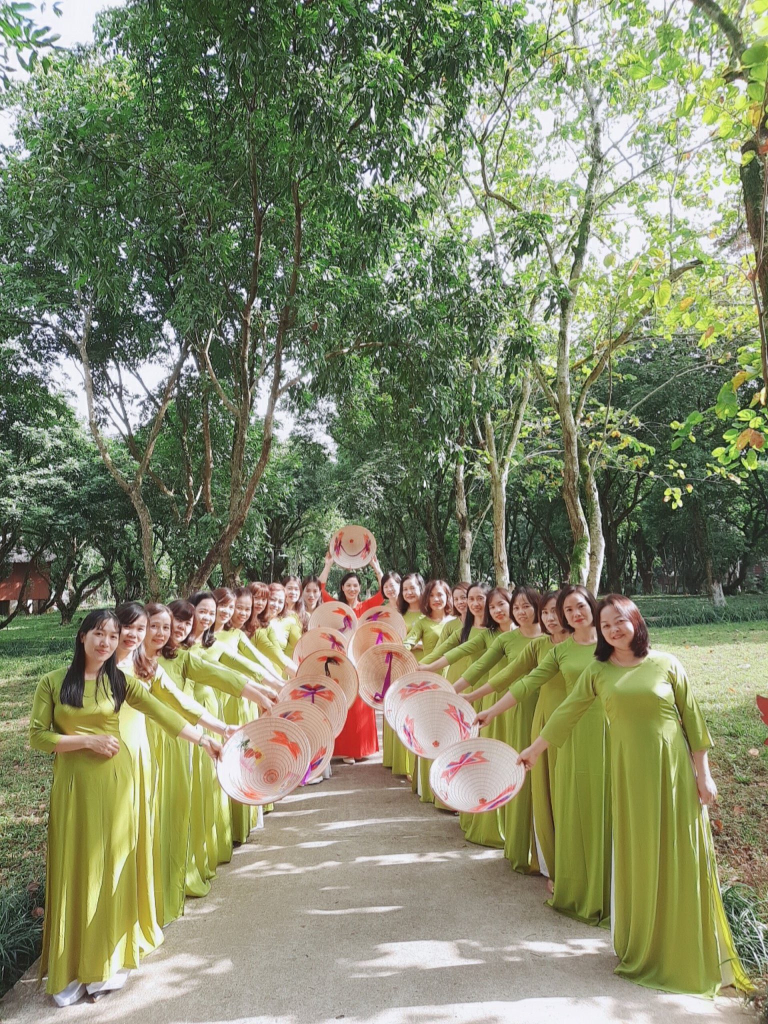 Áo dài xanh cốm trơn đồng phục,lẻ siêu đẹp