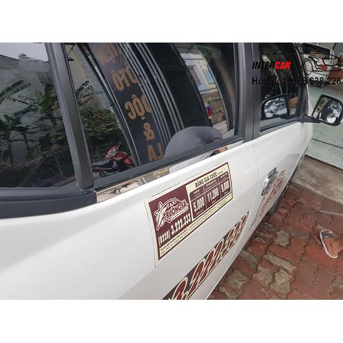 Nẹp chân kính xe Ford Ranger