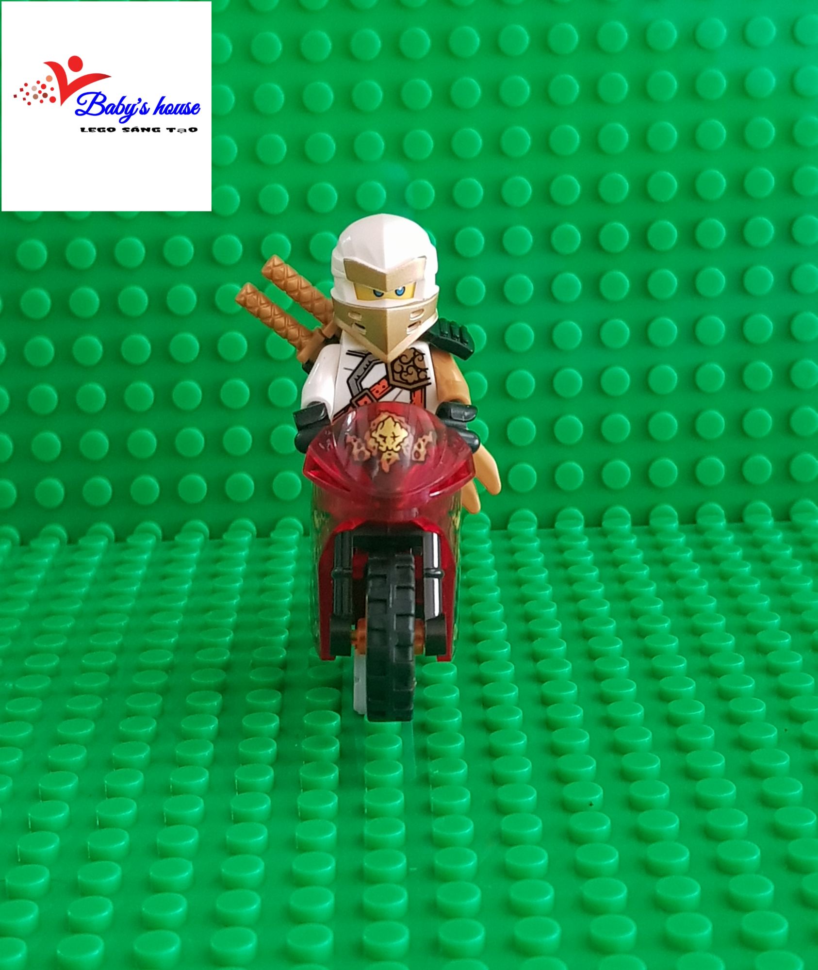 Minifugires nhân vật ninja kèm xe đua