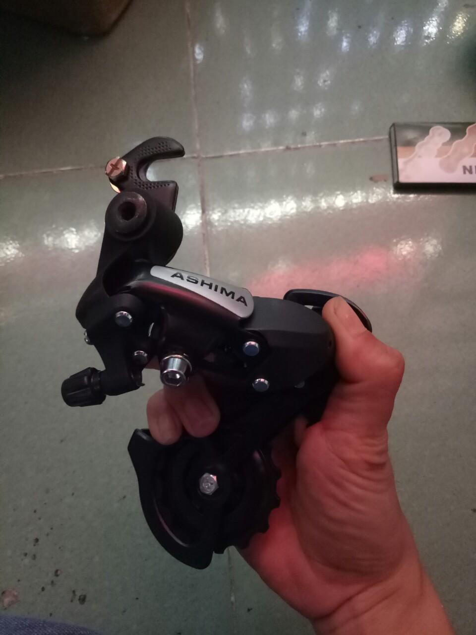 Củ Đề Sau SHIMANO