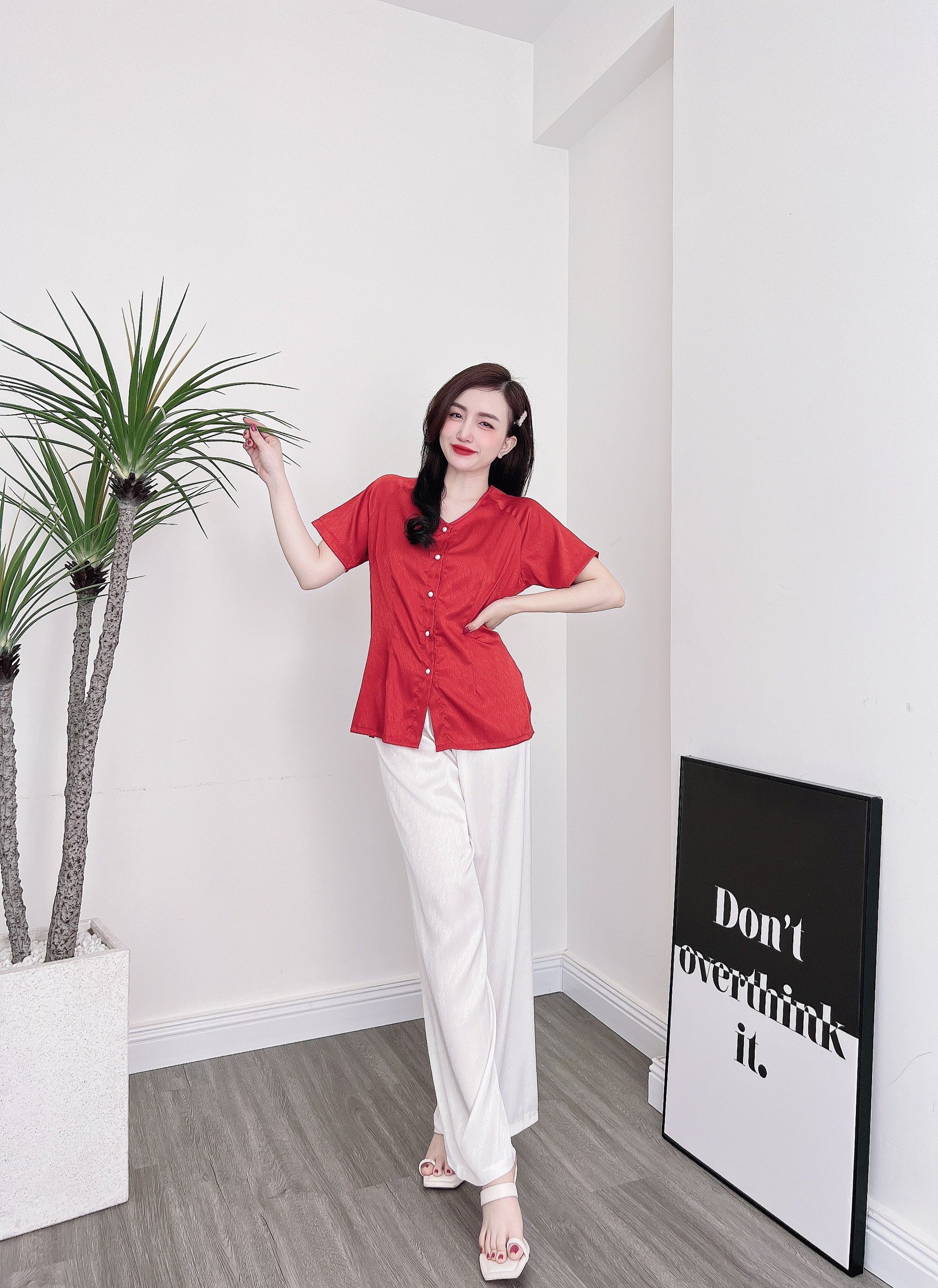 ÁO BÀ BA LỤA TRƠN CỔ TIM KÈM QUẦN