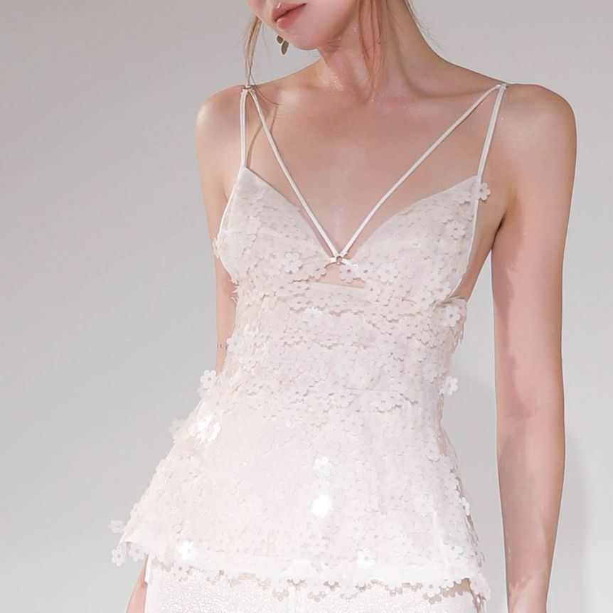 ELPIS - [Video] Áo sequin 2 dây cổ V SS22T02