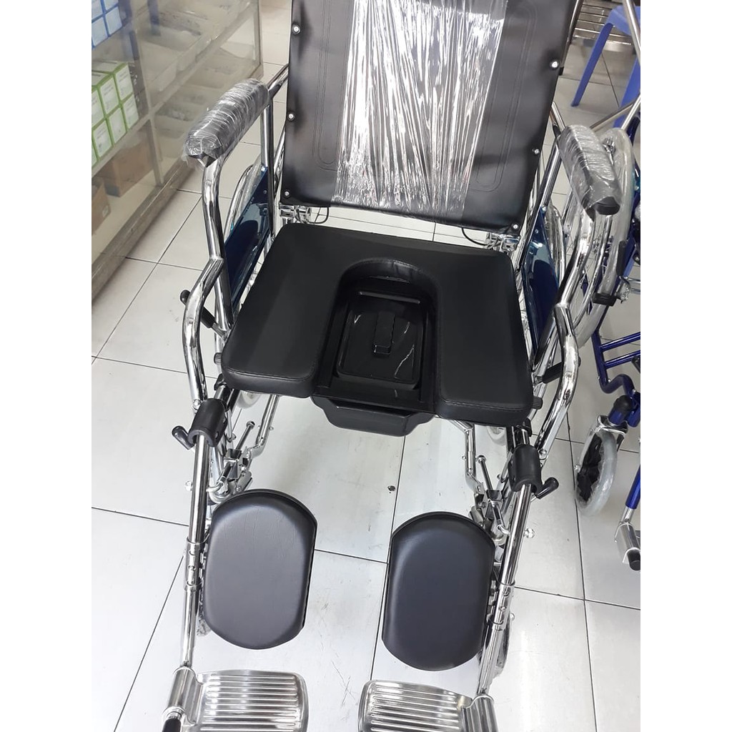 [HCM]Xe lăn đa năng có bô vệ sinh ngả lưng LUCASS