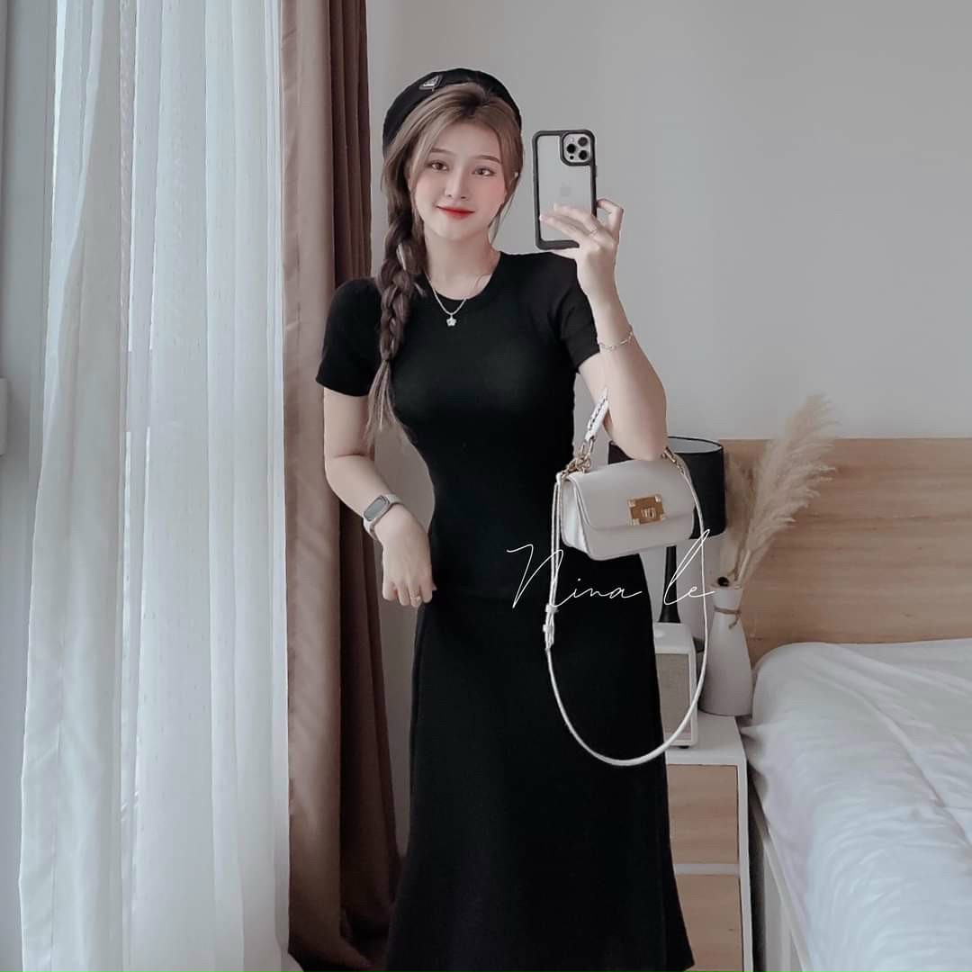 ĐẦM HỞ LƯNG XÒE DÀI CÓ MÚT CỰC ĐẸP