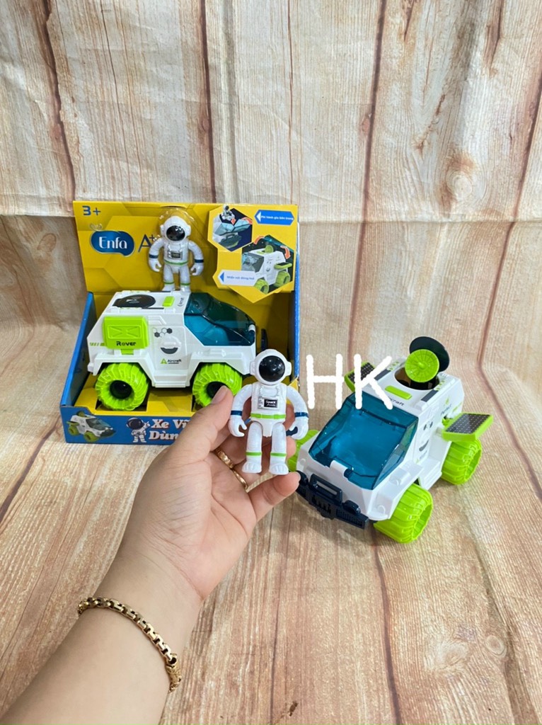 Đồ chơi xe vũ trụ chạy trớn cho bé hkm Enfa