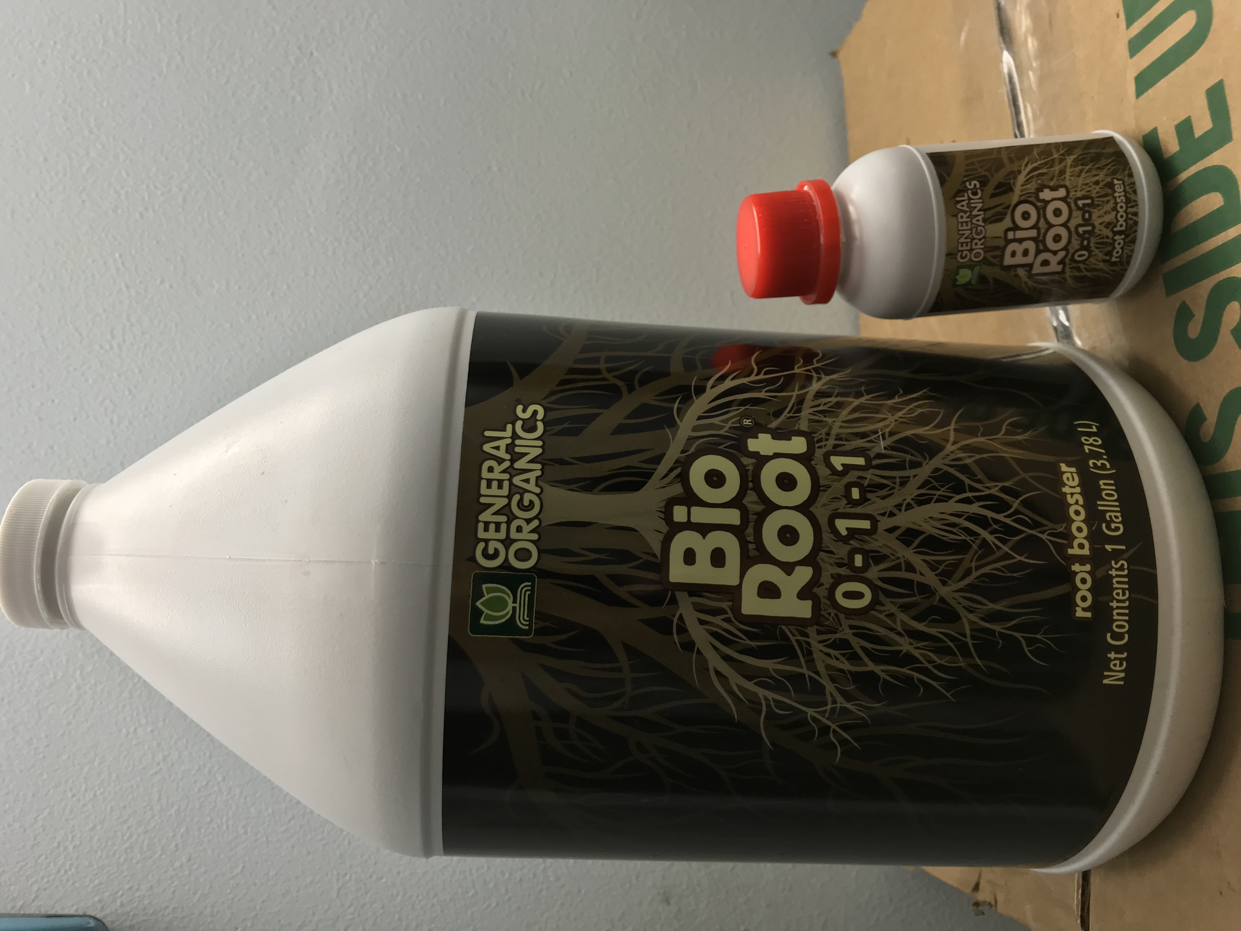 [HCM]PHÂN BÓN RA RỄ CỰC MẠNH BIO ROOT - CHAI 100ML( CHIẾT CAN 1 GALLON)
