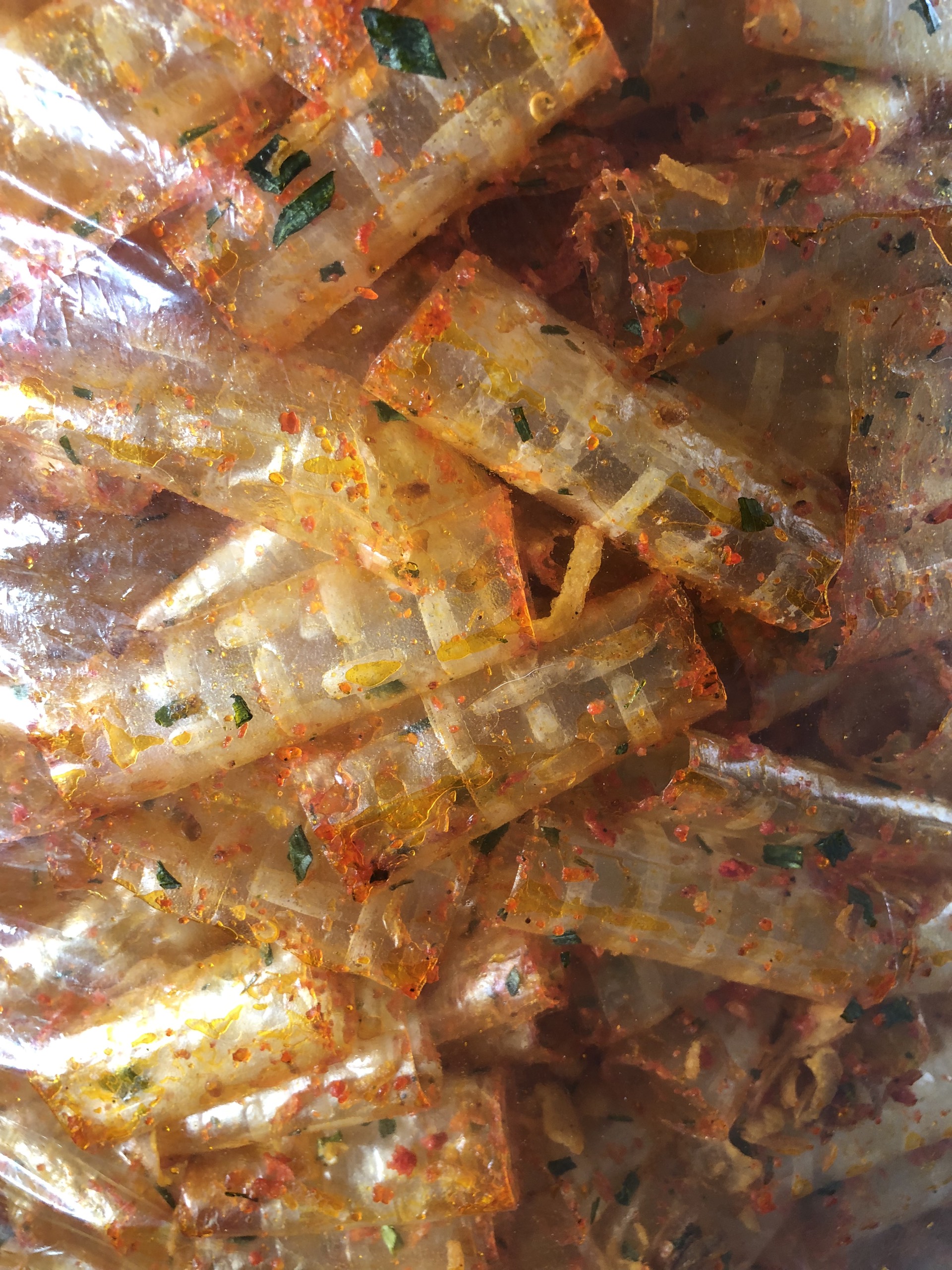 Bánh ống hành phi ruốc sấy
