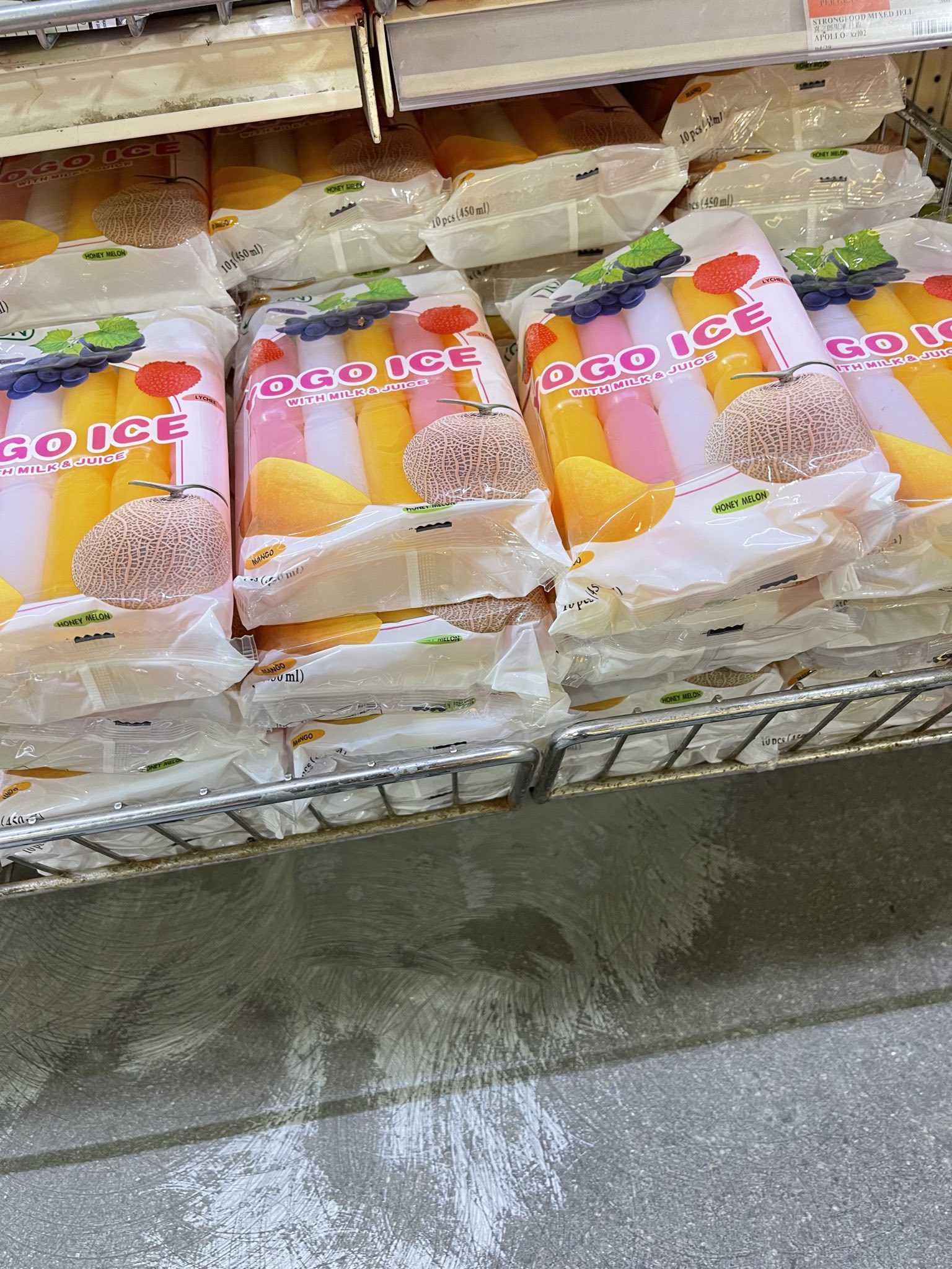 Kem Đá Trái Cây Cocon 450ml
