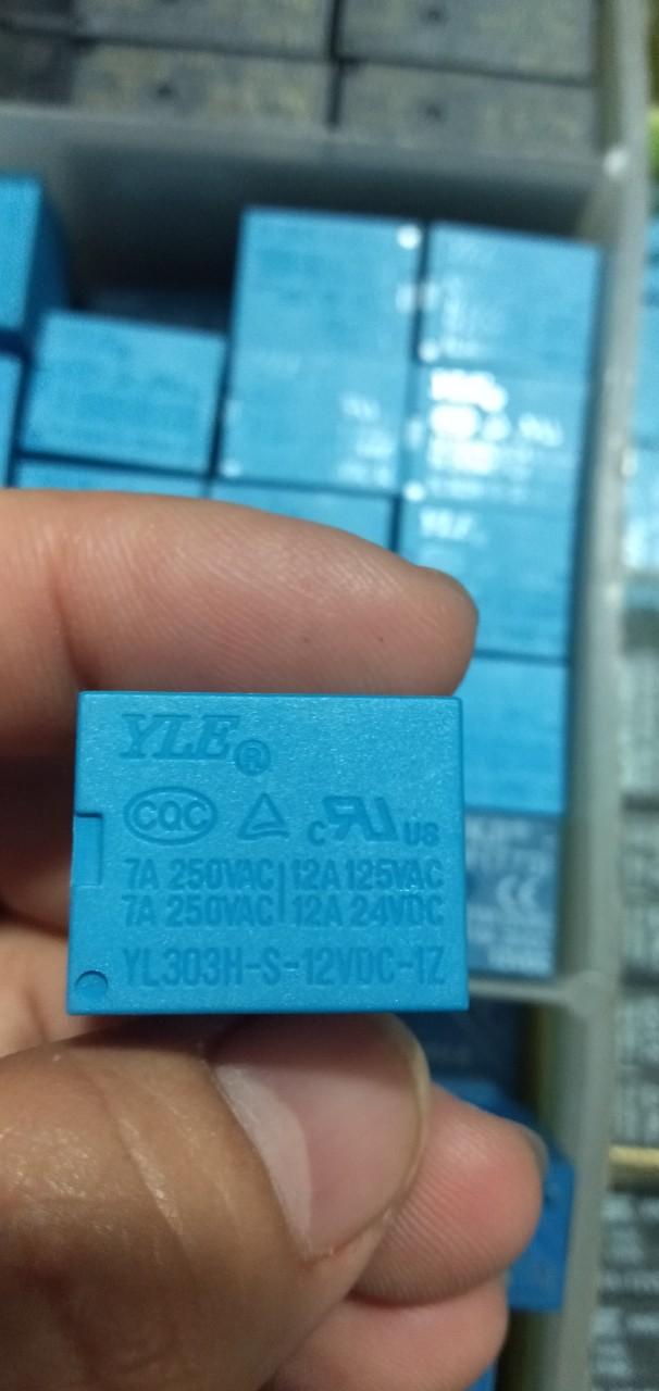 5 rơ le 12v 7a5 chân
