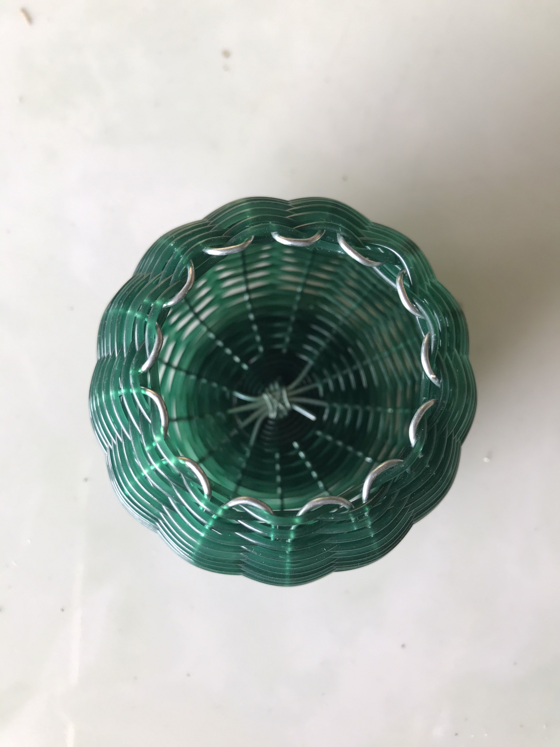 Chia sẻ: 0 rọ cước đựng lúa, kê cho chim cu gáy (cóng)