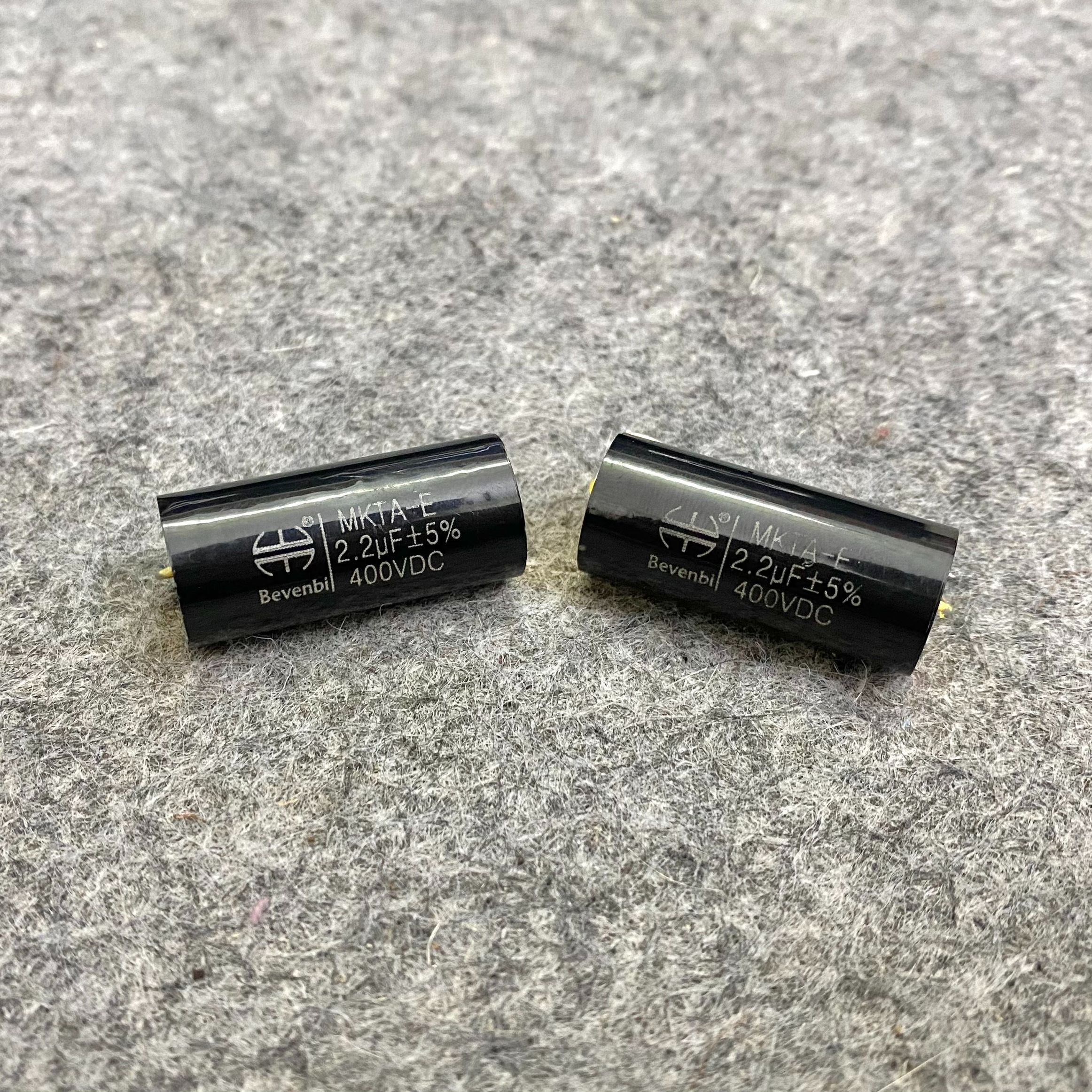 Tụ Cản Loa Treble 2.2uf/400V