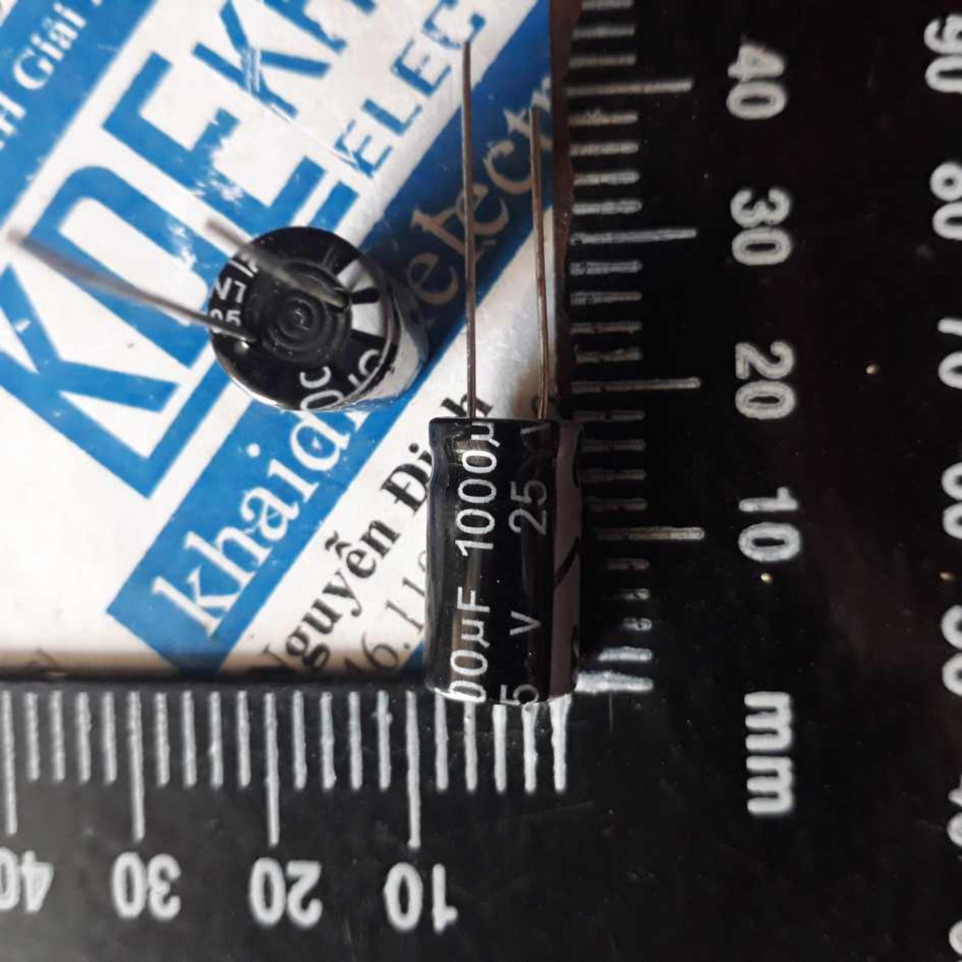 20 con TỤ HÓA, TỤ PHÂN CỰC 1000UF 25V 10*17MM kde2906