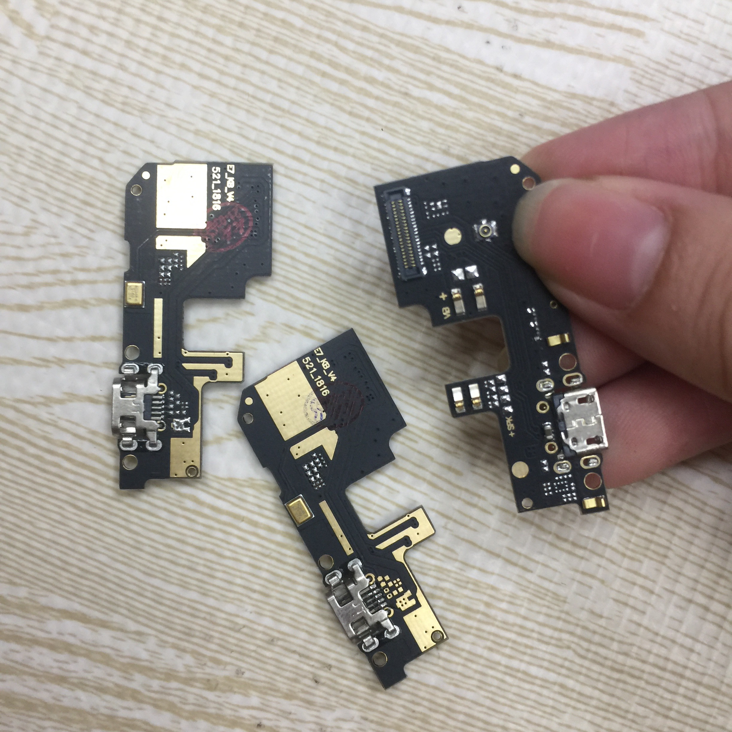 Bo mạch sạc Xiaomi Redmi 5 plus