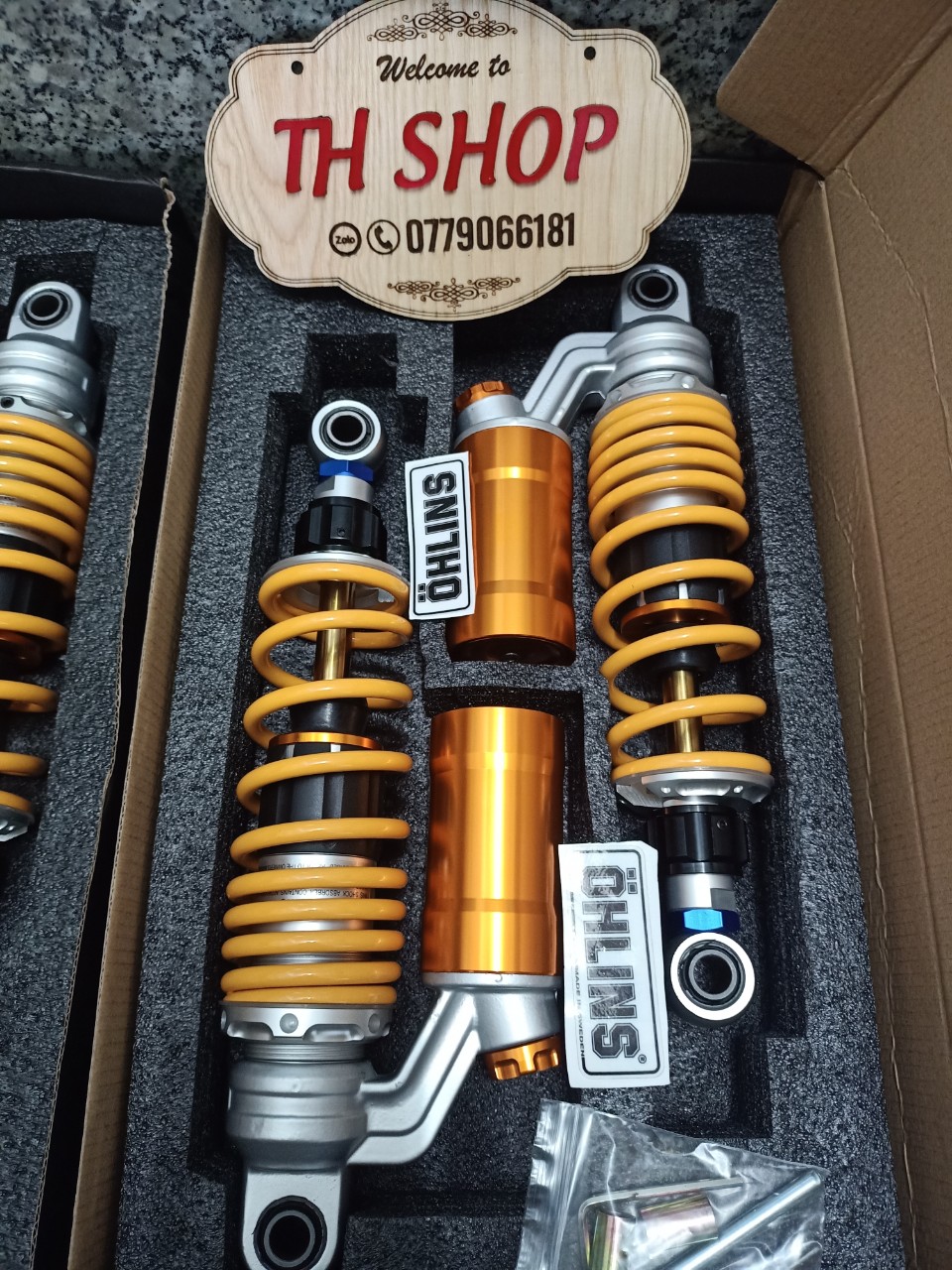 CẶP PHUỘC OLINS CÓ BÌNH DẦU VÀNG DÀNH CHO CÁC DÒNG XE HONDA WAVE CUB DREAM GẮN VỪA NHƯ ZIN KHÔNG CHẾ MỚI Y NHƯ HÌNH ẢNH SẢN PHẨM CHẤT LƯỢNG NHANH TAY MUA NGAY