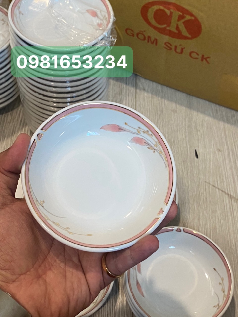 DĨA LẮC TÀI XỈU CHỐNG NGHE