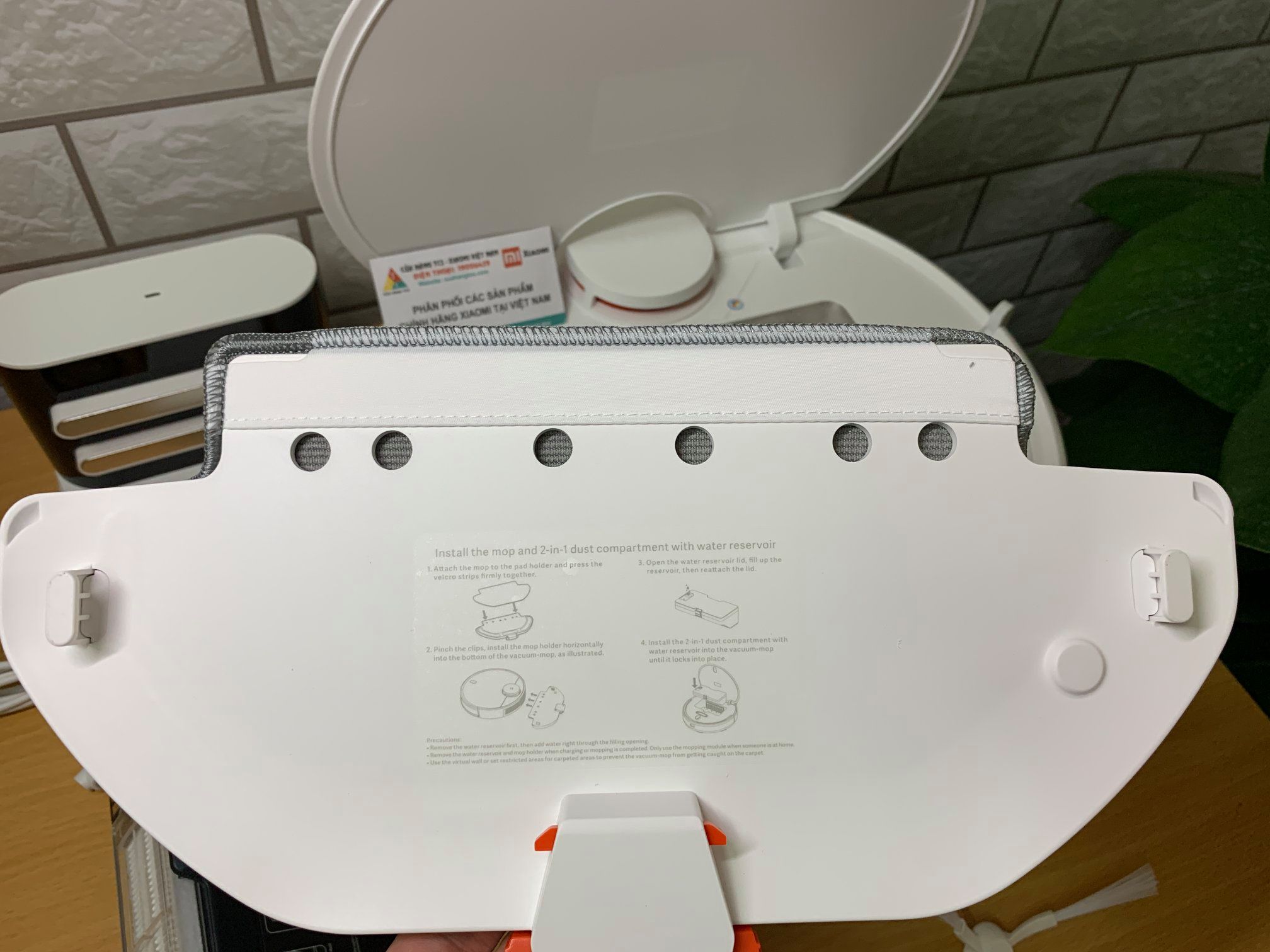 Robot lau hút Xiaomi STYJ02YM Mop P Quốc Tế