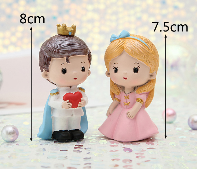 [HCM]Bộ 02 tượng Hoàng Tử - Công Chúa tóc vàng 7cm