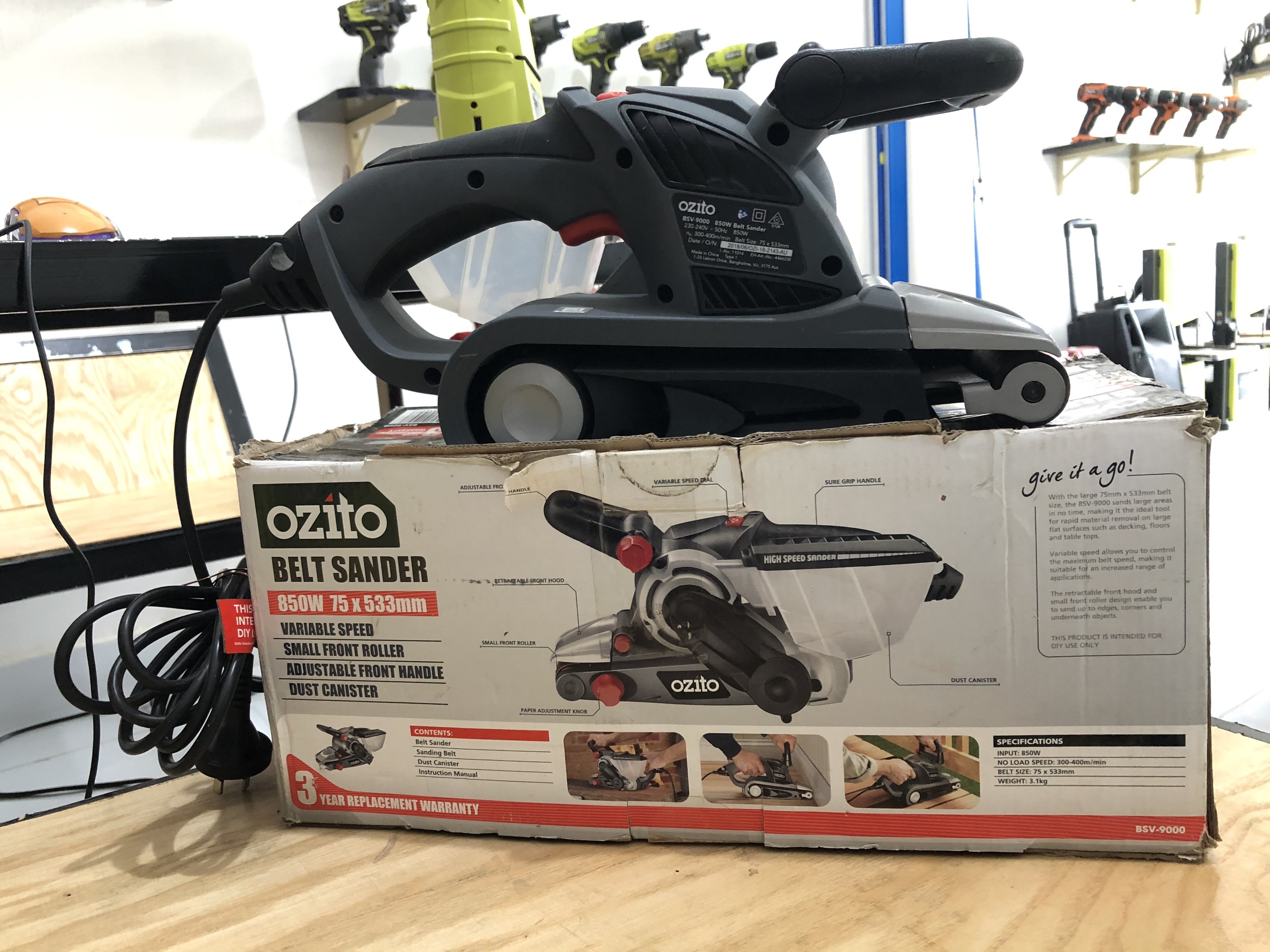 Máy Chà Nhám Tăng Ozito 850W