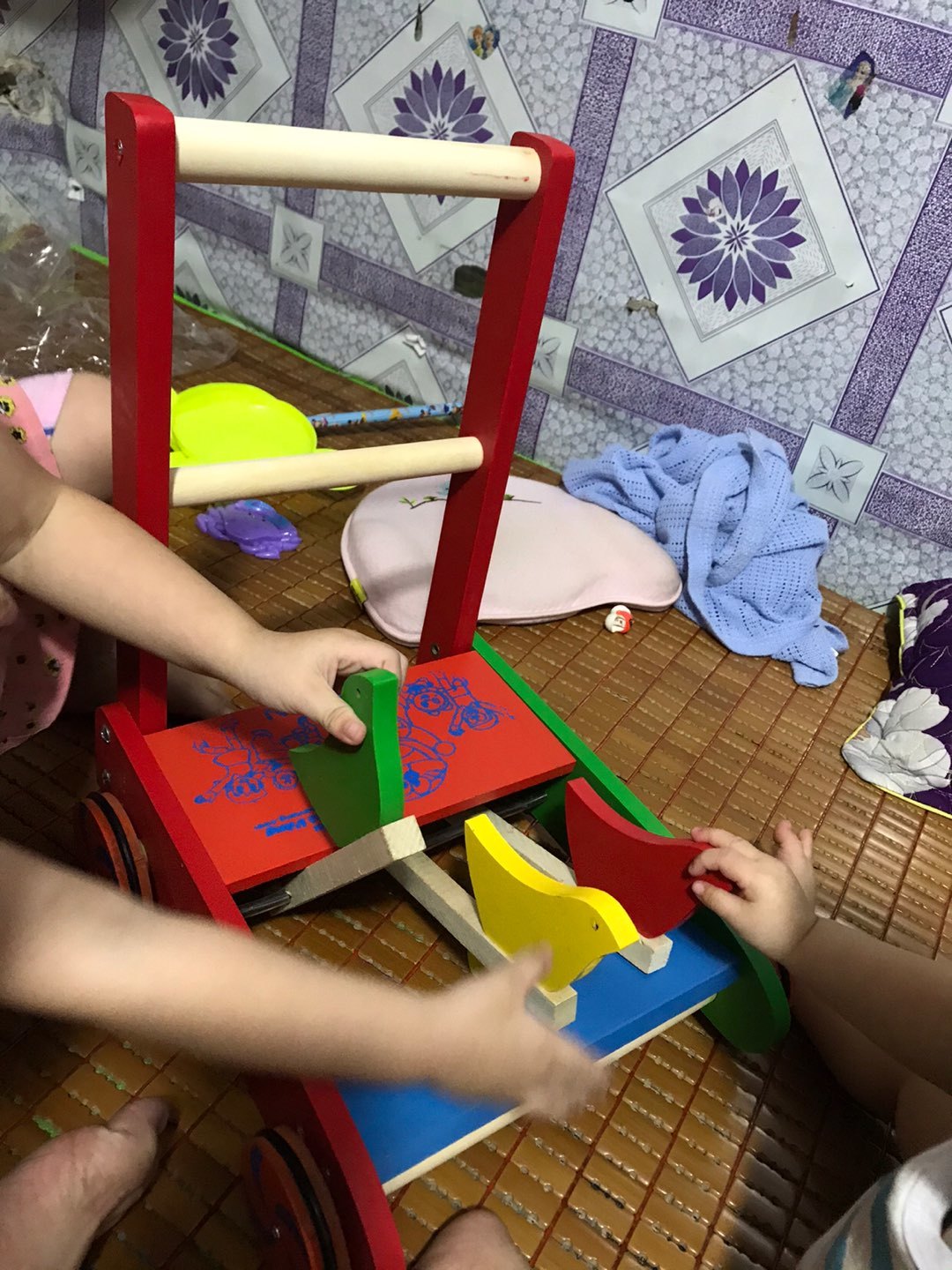 Xe Tập Đi, Xe Con Gà Bằng Gỗ Cho Bé ( Siêu Đẹp )