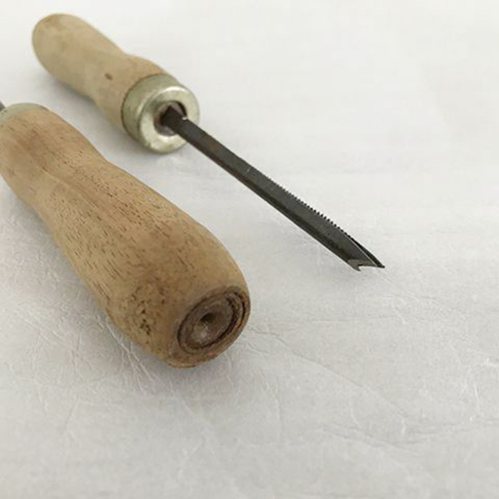 Dao sủi khắc dưa hấu cán gỗ
