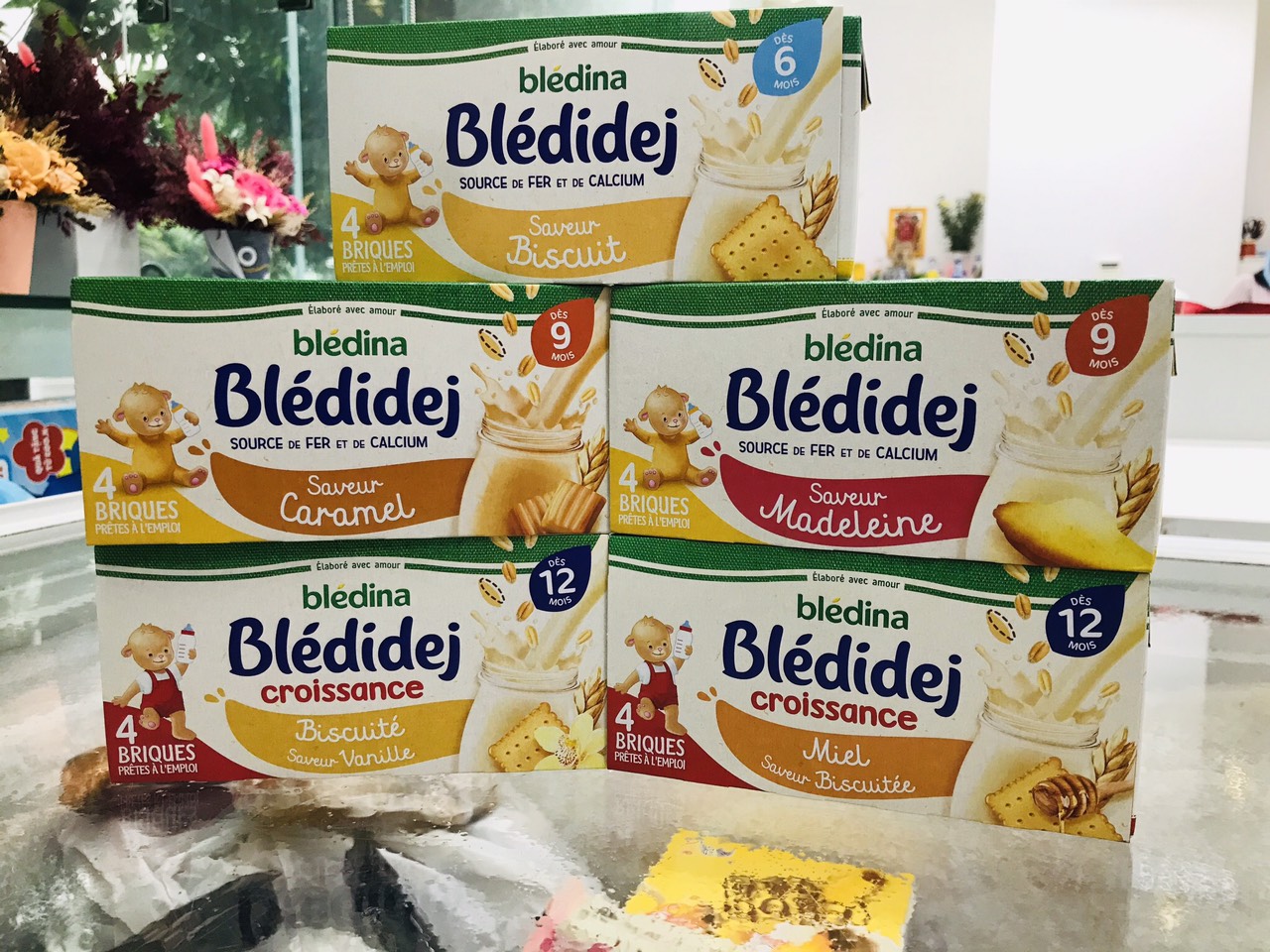 Sữa nước Bledina vị Choco vani 12 tháng date 12.2021