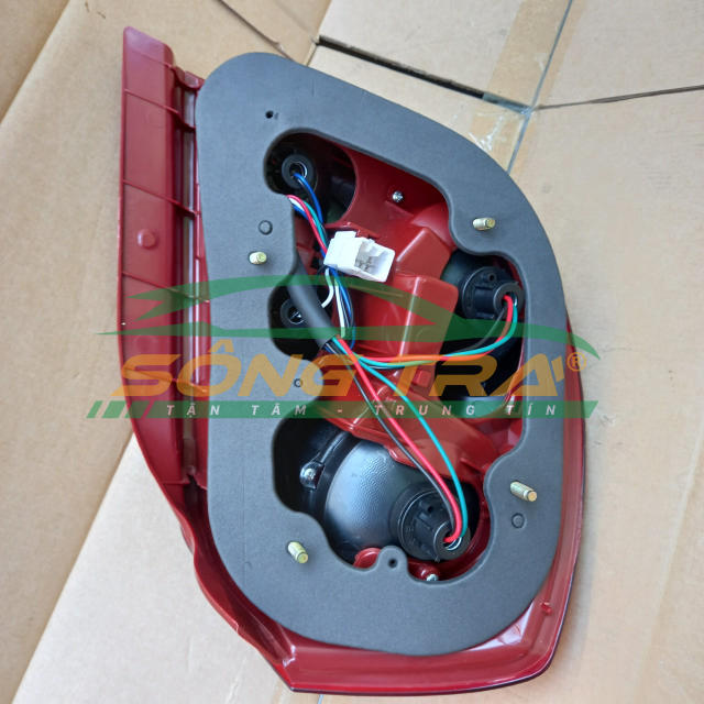 ĐÈN HẬU DAEWOO LACETTI BÊN PHỤ