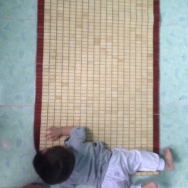 Chiếu trúc đặt nôi cũi cho bé kt 70cm x1m
