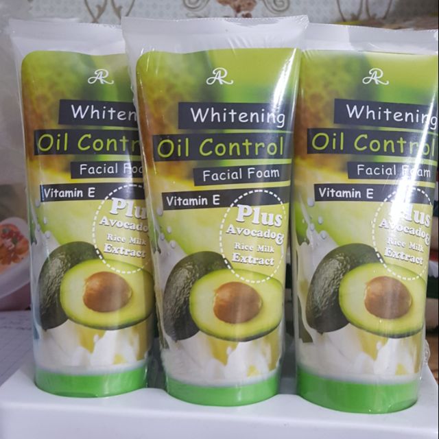 Sữa rửa mặt bơ thái lan 210ml