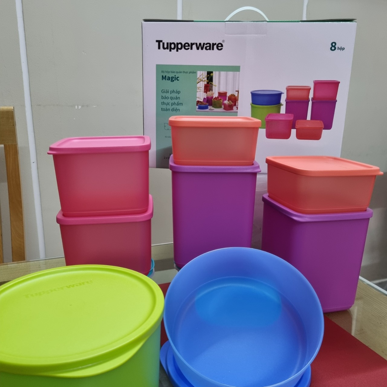 Bộ hộp bảo quản thực phẩm Magic Set 8 hộp Tupperware