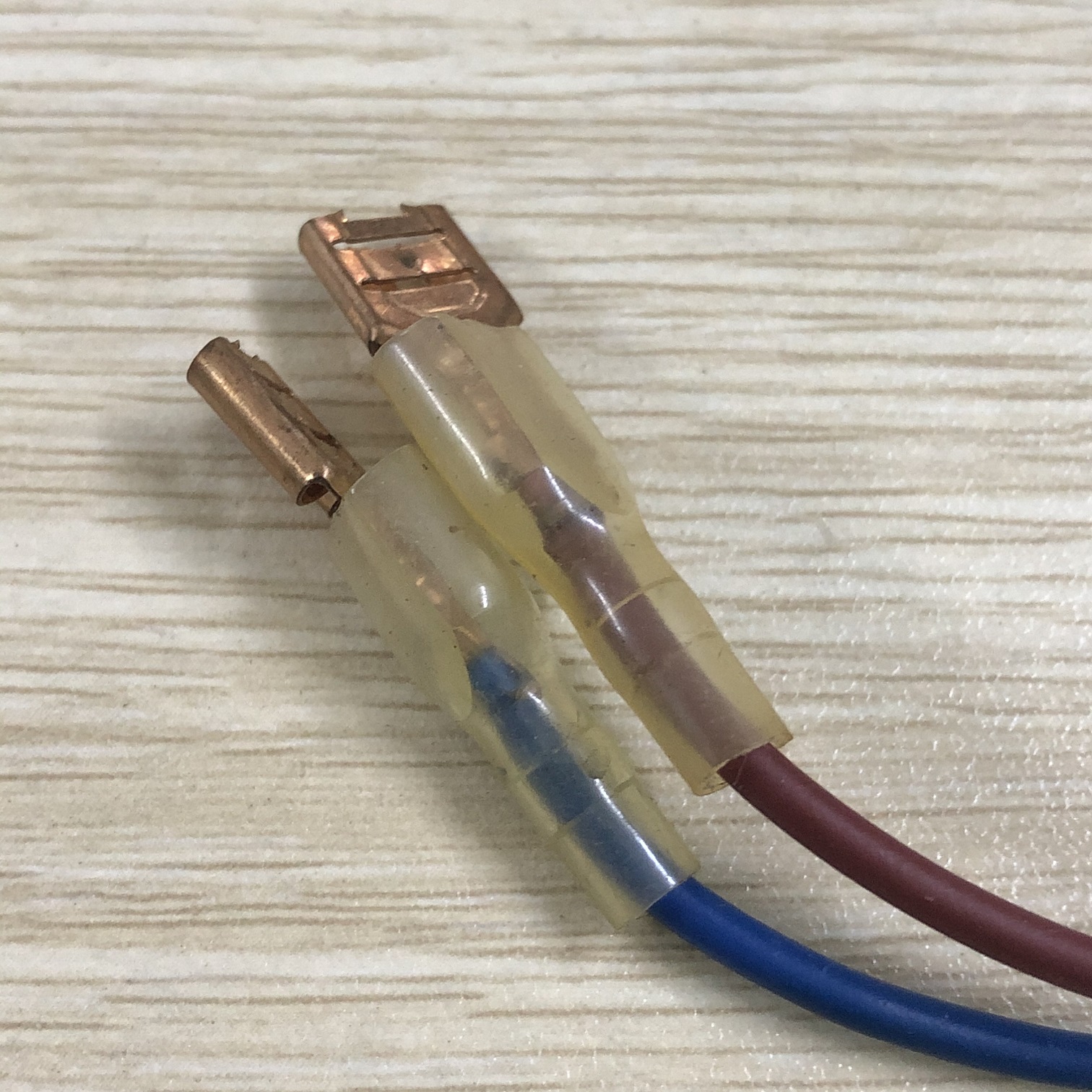 Rơ-le máy rửa xe mini gia đình (có 2 mẫu để lựa chọn)